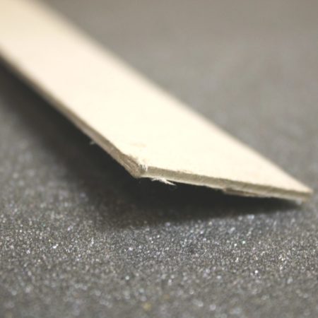 languette de carton à anglaiser 1,5cm sur 100cm