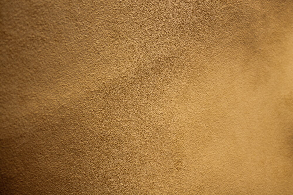 Alcantara AL001