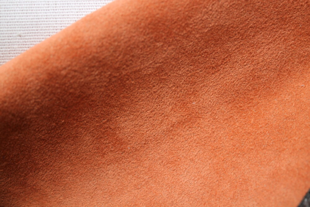 Alcantara AL002 – Image 2