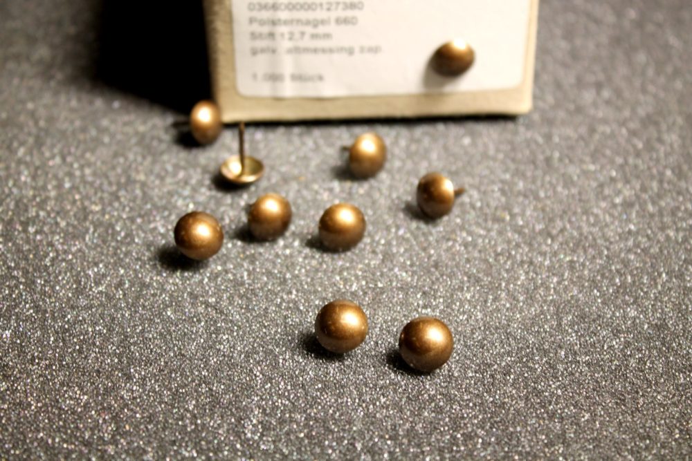 Clou décoratif 11mm de diamètre Vieux laiton – Image 2