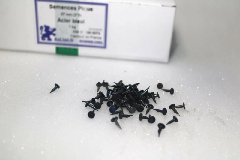 Semences pique 7mm en acier bleui